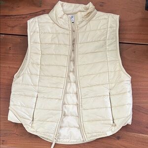 JoyLab Light Tan Puffer Vest